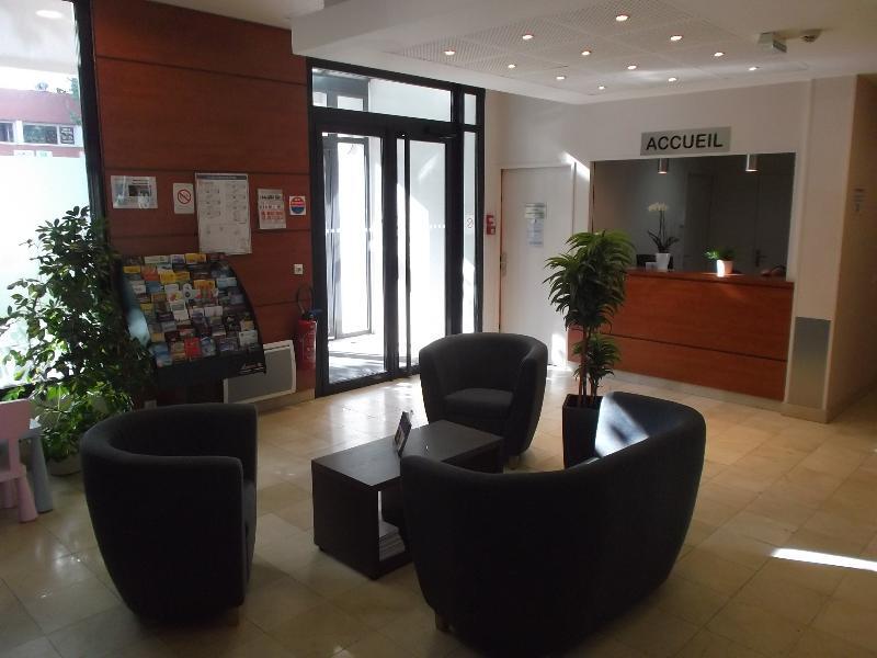 Sejours & Affaires Clermont Ferrand Park Republique Aparthotel Εξωτερικό φωτογραφία